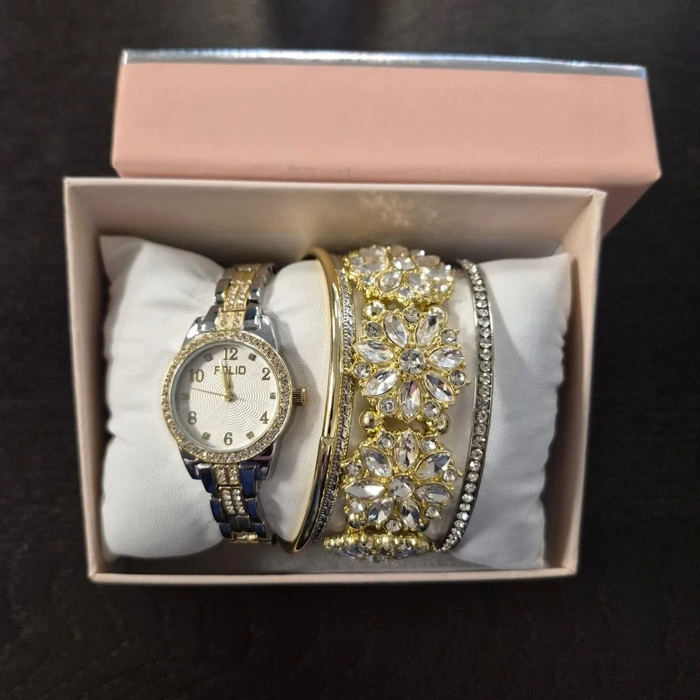 Folio Women's Two-Tone Bracelet Watch Gift Set 31mm | Crystal Accents NWT